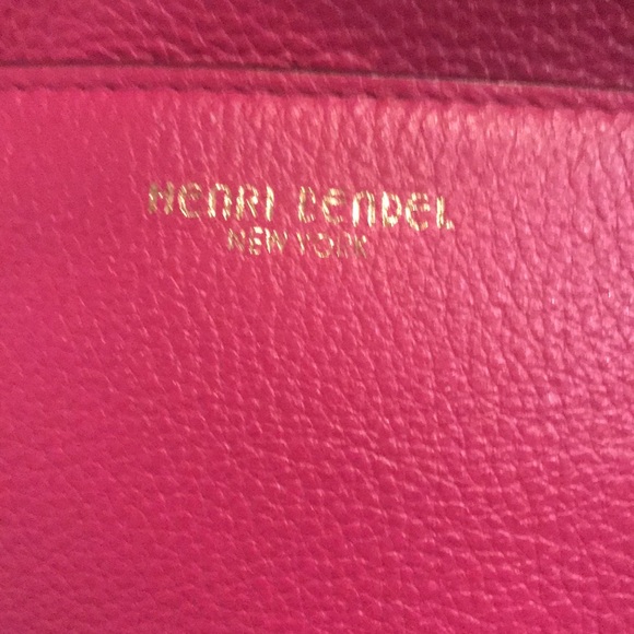 DROP PRICE!Henri Bendel Deep Fuchsia Pink Leather Bucket Bag w/ Adjustable Strap - Picture 4 of 7